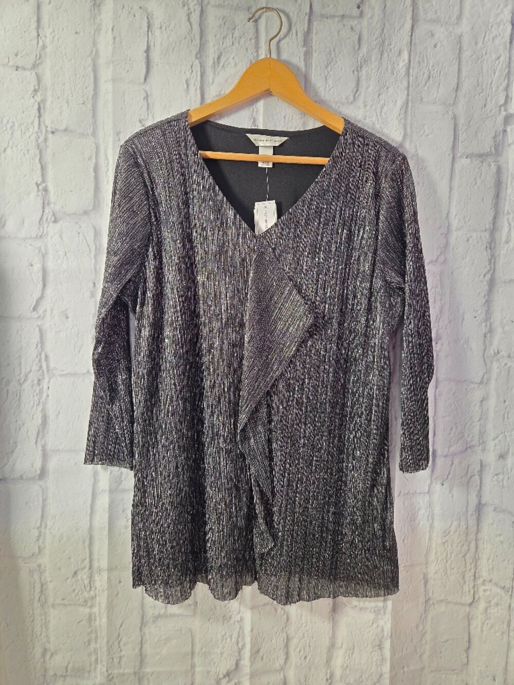 Christopher Banks Large Black Metallic V Neck 3/4 Sleeve Holiday Dressy Blouse